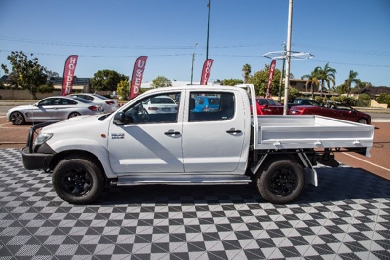 2012 TOYOTA HILUX SR KUN26R