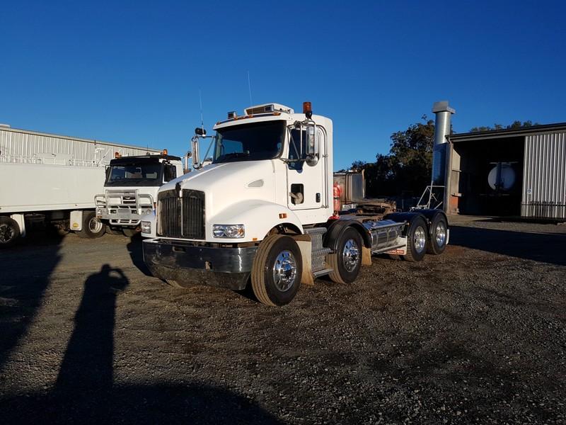 2015 KENWORTH T359 8X4 PRIME MOVER T359 Truck