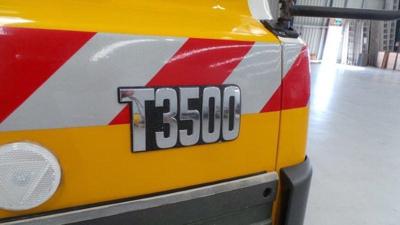 1992 MAZDA T3500 BUS