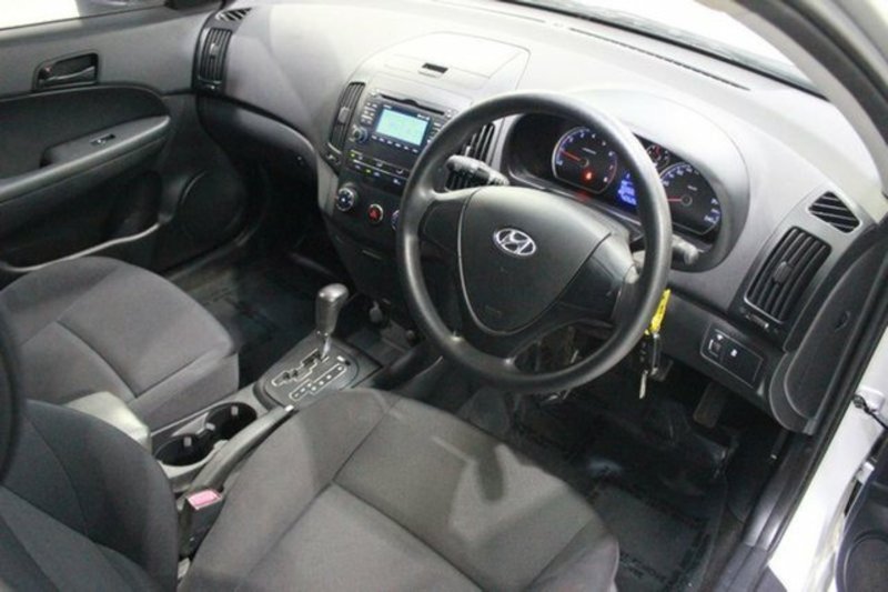 2011 HYUNDAI i30 SX FD MY11