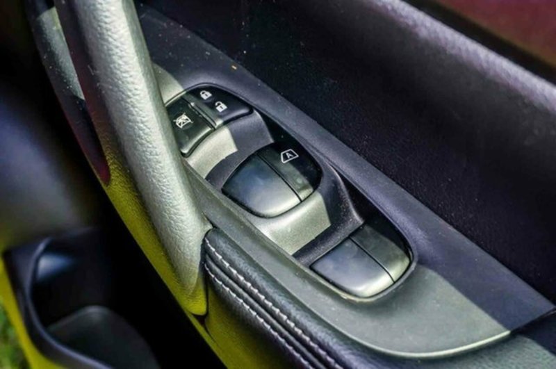 2016 NISSAN X-TRAIL ST (FWD) T32
