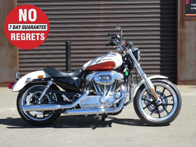 2011 HARLEY-DAVIDSON SUPERLOW 883 (XL883L)