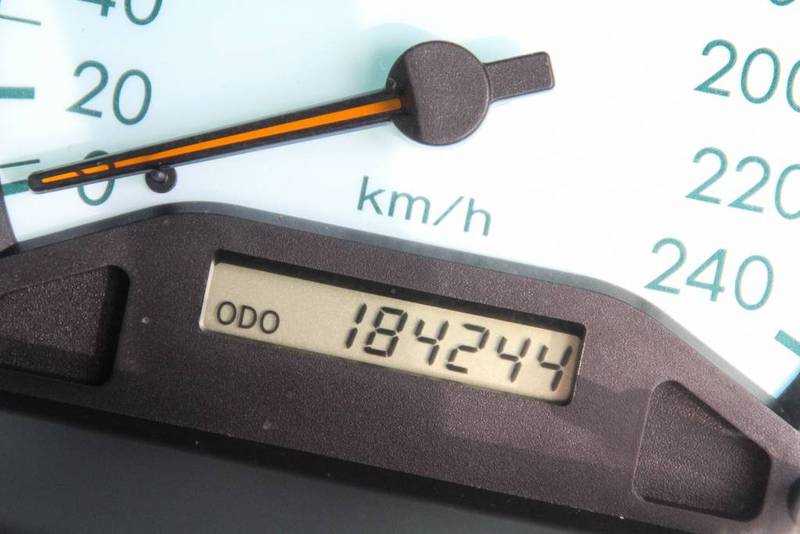 2002 TOYOTA COROLLA ASCENT ZZE122R