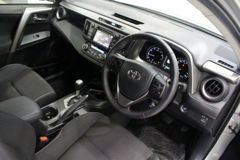2017 TOYOTA RAV4 GXL (2WD) ZSA42R MY17