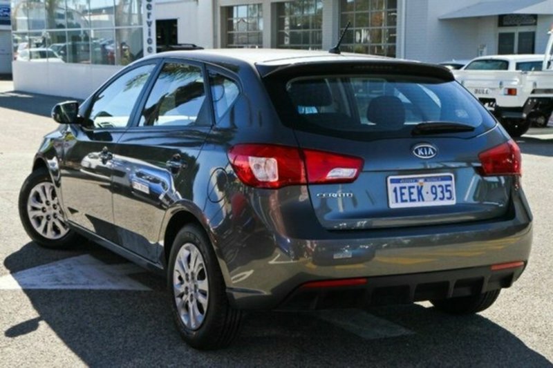 2013 KIA CERATO S TD MY13