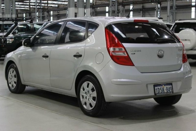 2011 HYUNDAI i30 SX FD MY11