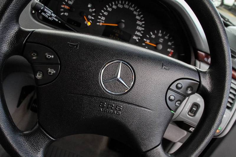 2001 MERCEDES-BENZ E200K CLASSIC W210