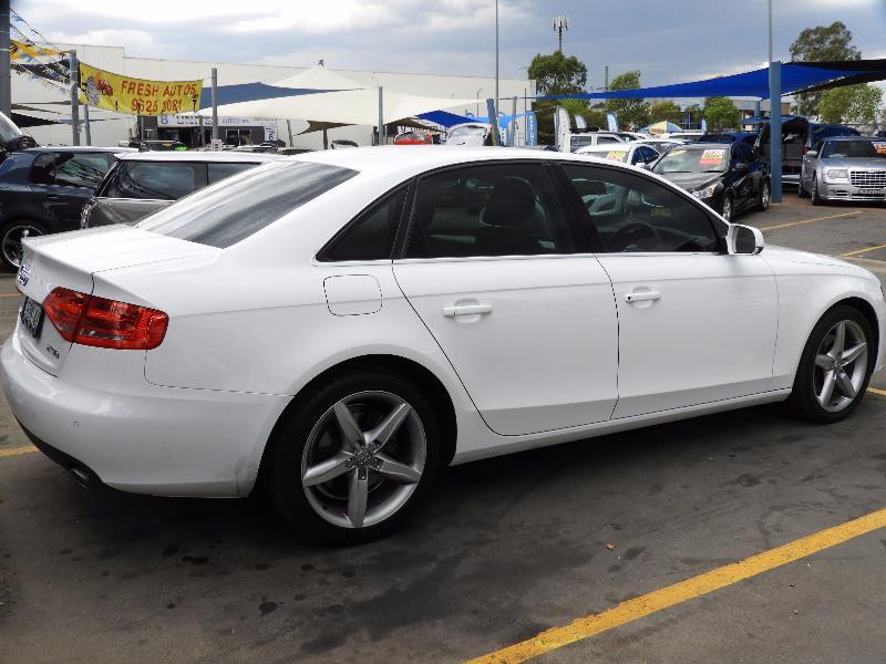 2010 AUDI A4 B8 8K