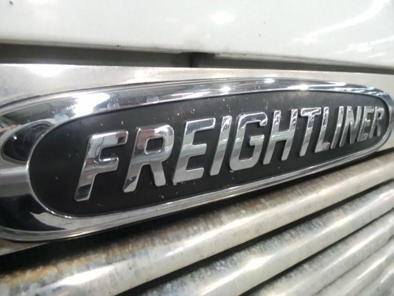 2003 FREIGHTLINER CENTURY CLASS