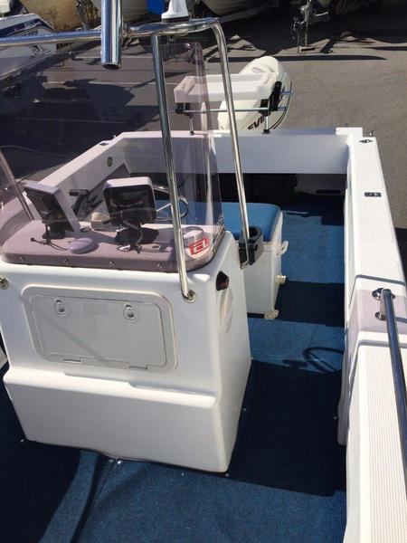 Noosa Cat 1800 Centre Console