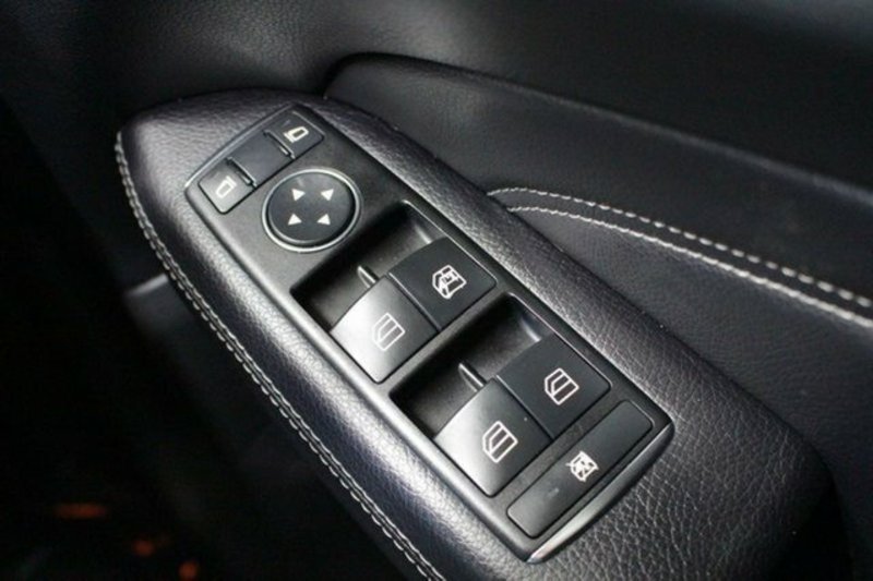 2012 MERCEDES-BENZ ML 250 CDI BLUETEC (4x4) 166