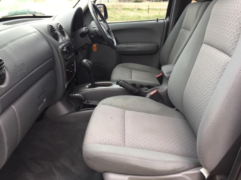 2005 JEEP CHEROKEE Renegade KJ
