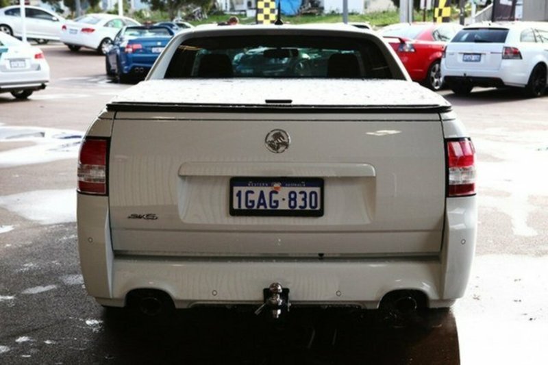 2015 HOLDEN UTE SV6 STORM VF MY15
