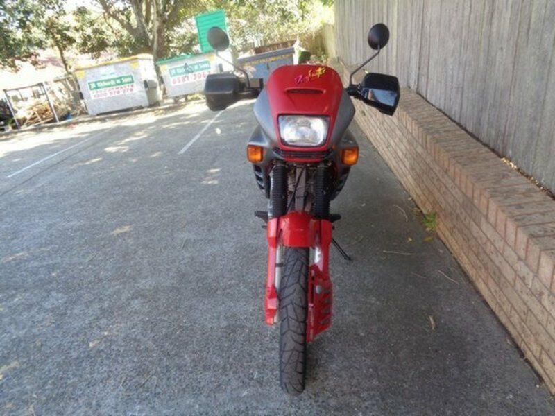 1995 HONDA 650CC NX650 (DOMINATOR)