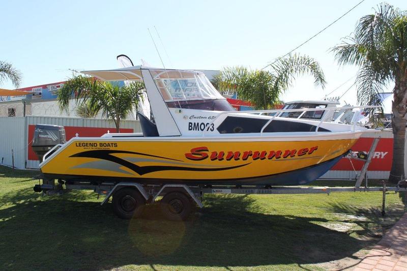 Custom 650 sunrunner