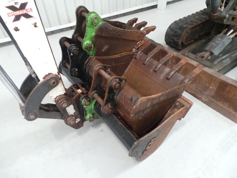 2011 BOBCAT E32M EXCAVATOR