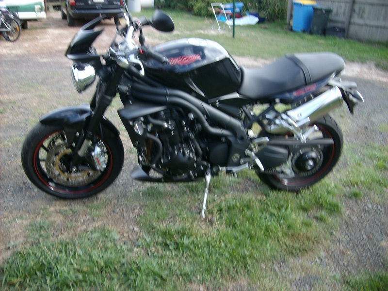 2009 TRIUMPH SPEED TRIPLE JOHN BLOOR EDITION