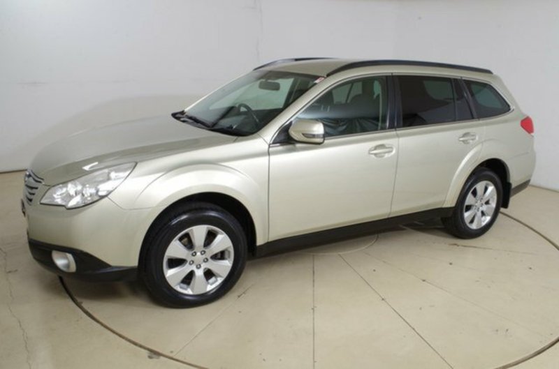 2010 SUBARU OUTBACK 2.5i MY10