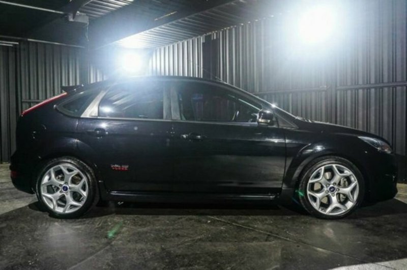 2010 FORD FOCUS XR5 TURBO LV