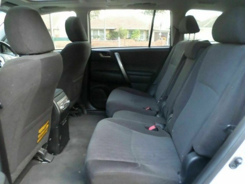 2013 TOYOTA KLUGER ALTITUDE (FWD) 7 SEAT GSU40R MY12