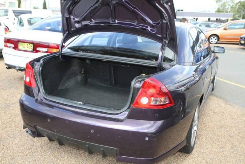 2004 HOLDEN COMMODORE S VYII