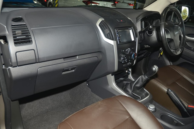 2013 ISUZU D-MAX LS-TERRAIN (No Series)