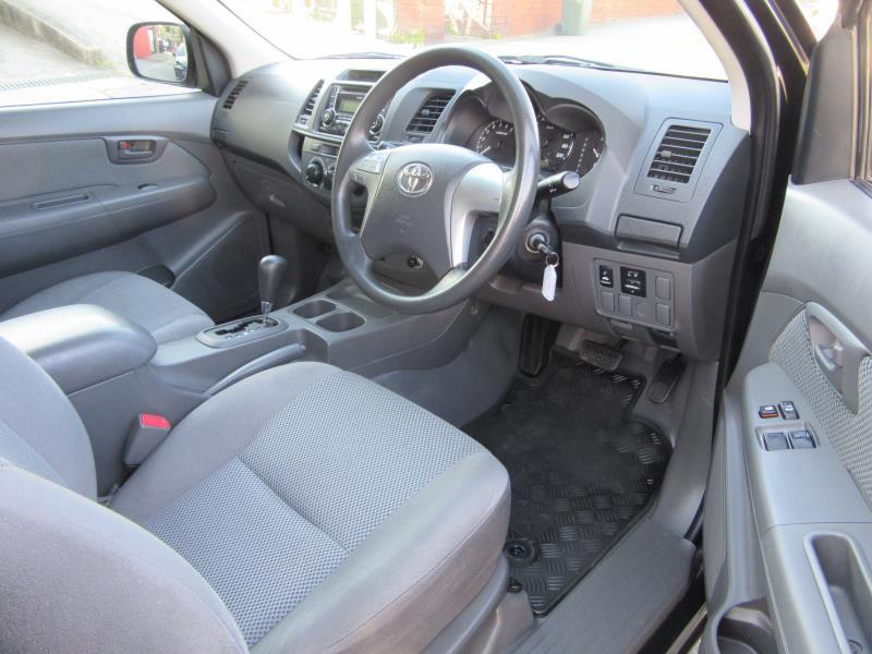 2012 TOYOTA HILUX SR GGN15R MY12