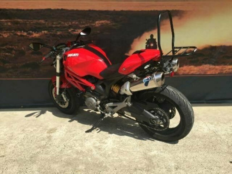 2008 DUCATI Monster 696 ROAD