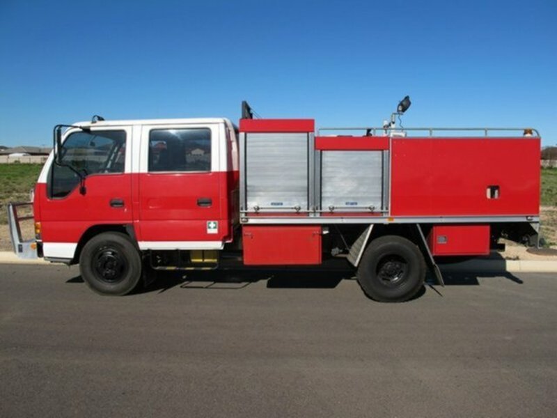 1994 ISUZU NPR300