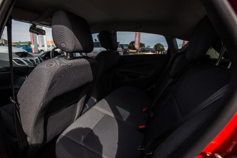 2010 FORD FIESTA CL WS