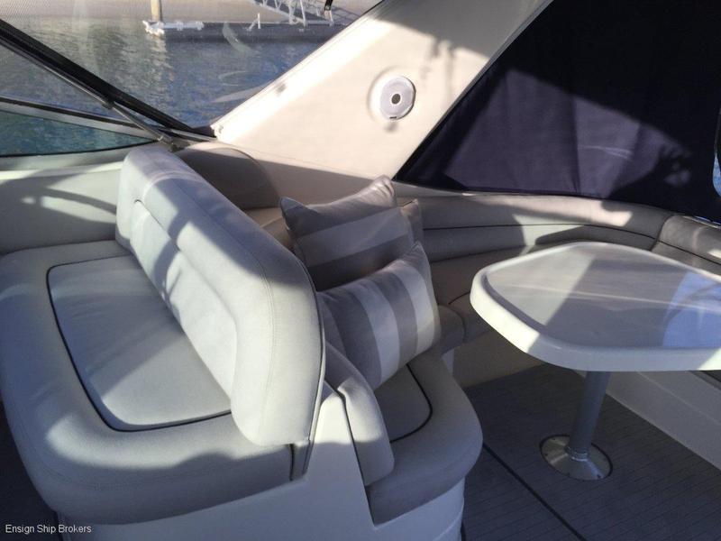 Riviera M370