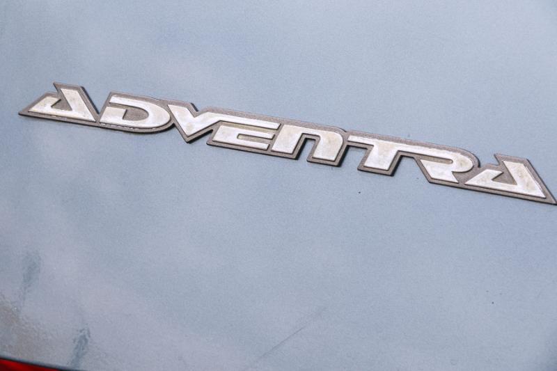 2005 HOLDEN ADVENTRA