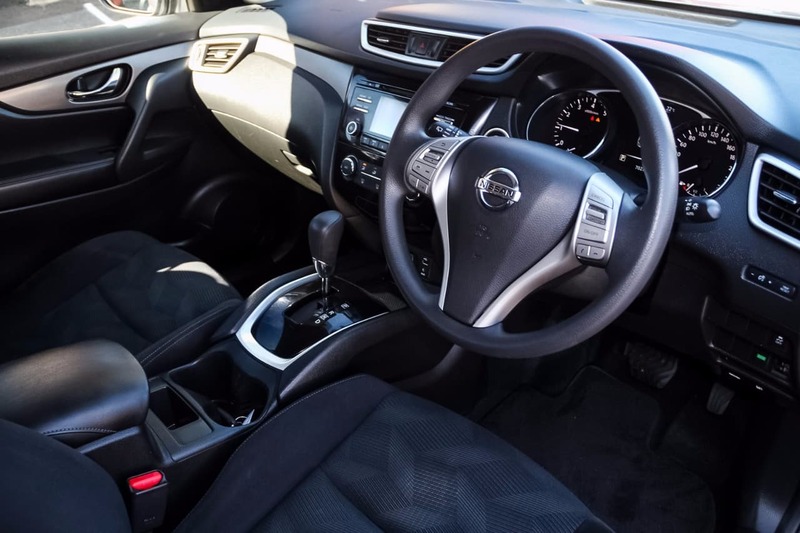 2015 NISSAN X-TRAIL ST T32