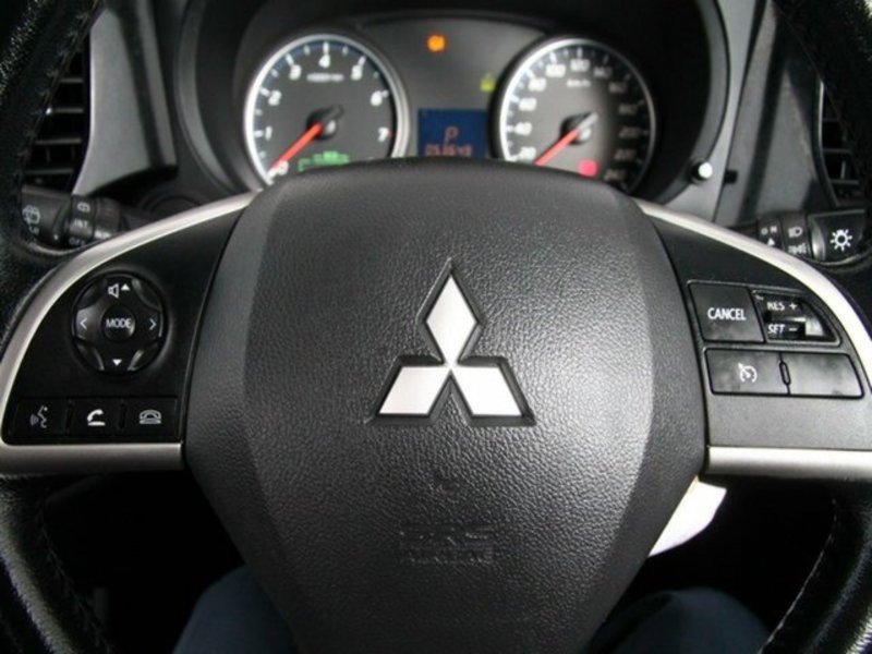 2014 MITSUBISHI OUTLANDER ES (4x4) ZJ MY14.5