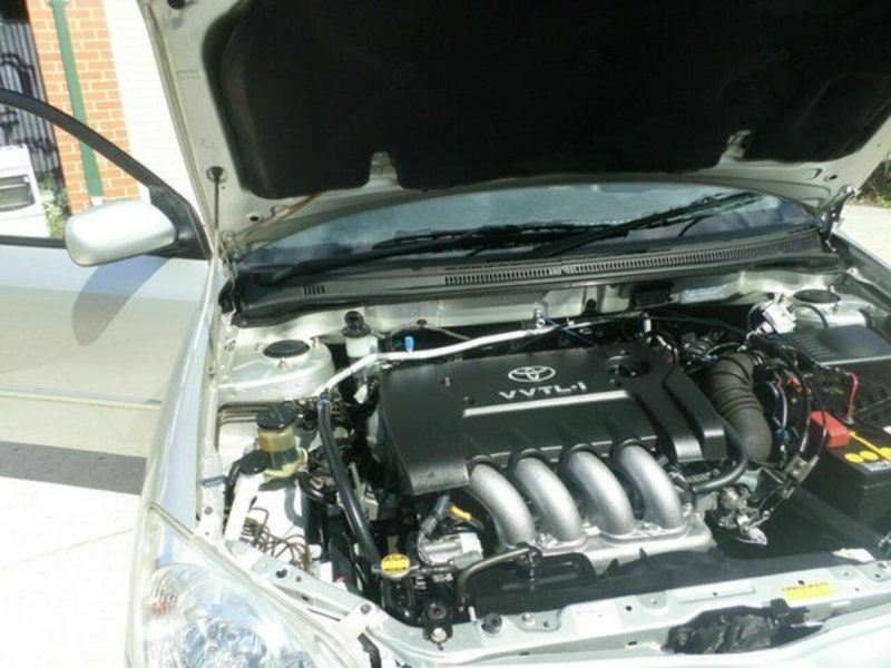 2005 TOYOTA COROLLA SPORTIVO ZZE123R