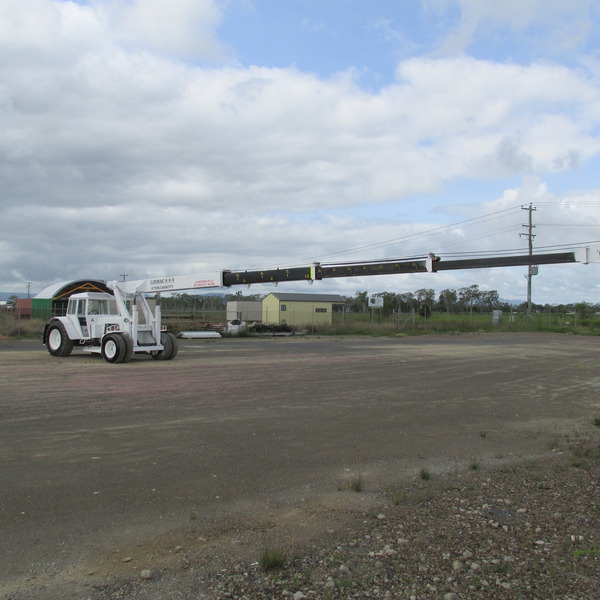 BHB Linmac. 10 Ton Capacity
