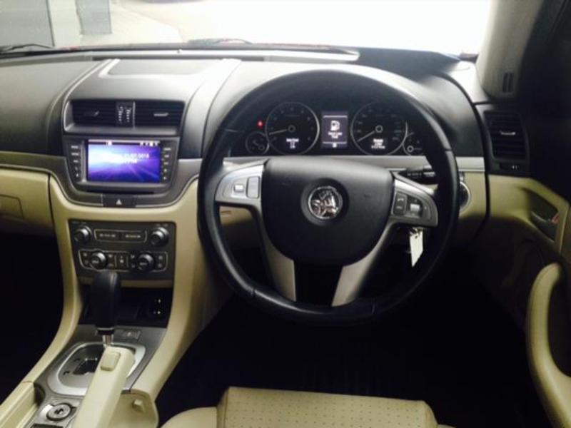 2010 HOLDEN CALAIS V REDLINE EDITION VE II