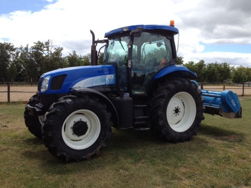New Holland TS115A Plus 4WD