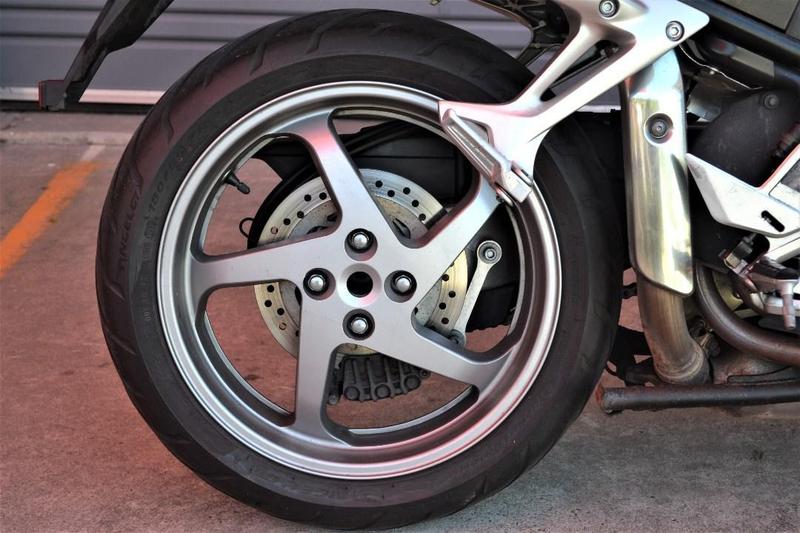 2005 HONDA VFR800FI