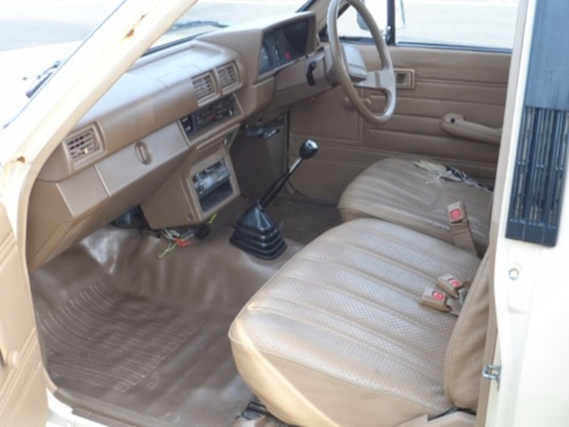 1987 TOYOTA HILUX (No Series)