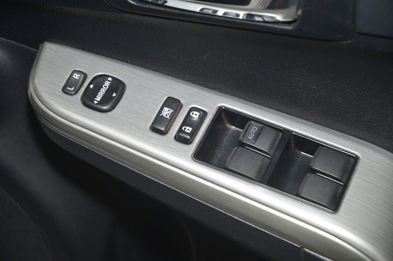 2013 TOYOTA CAMRY HYBRID H AVV50R
