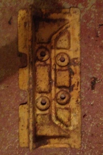 KOMATSU TRACK PLATES