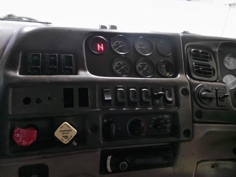 2007 STERLING LT9500