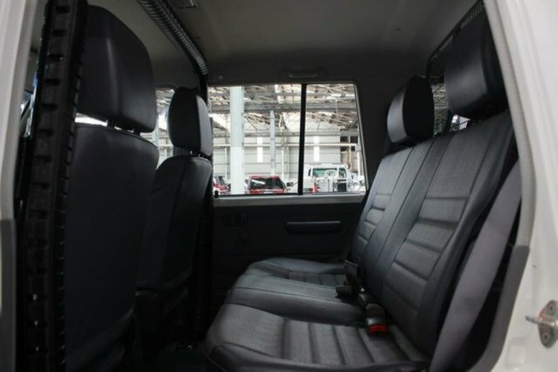 2012 TOYOTA LANDCRUISER WORKMATE (4x4) VDJ76R MY12 UPDATE