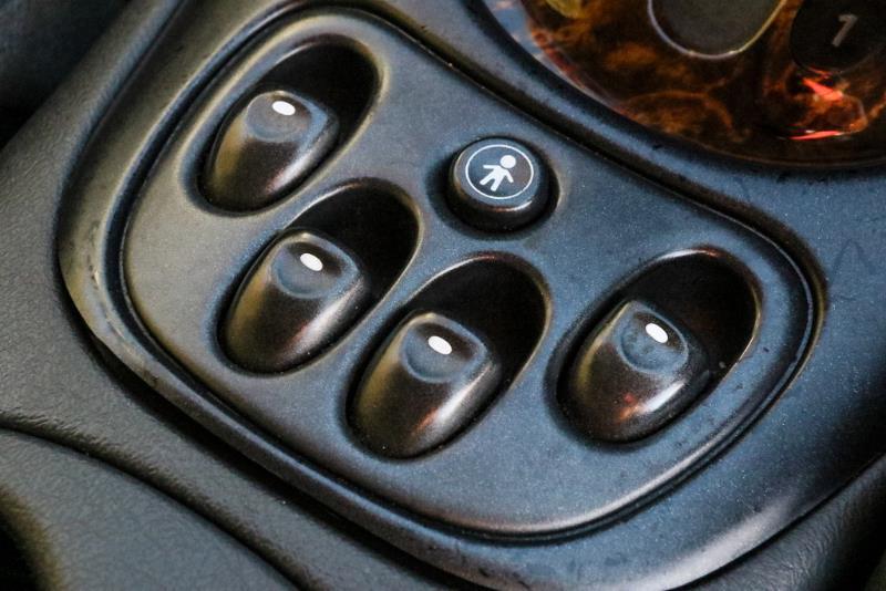 2000 HOLDEN COMMODORE Berlina VT II