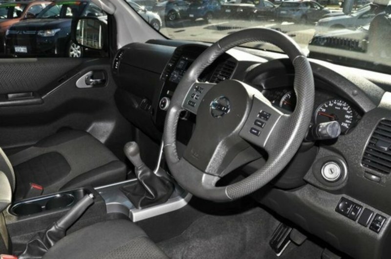 2013 NISSAN NAVARA ST D40 S6 MY12