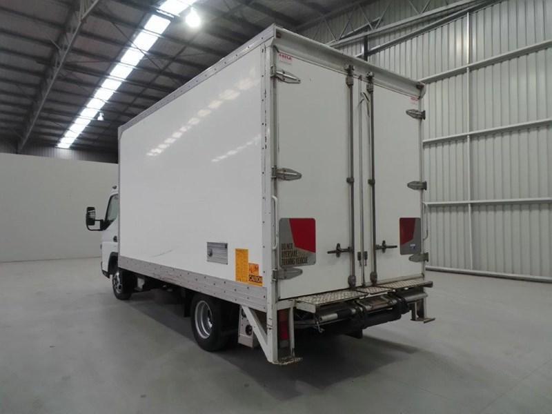 2012 FUSO CANTER 515