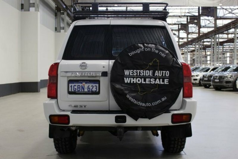 2006 NISSAN PATROL ST (4x4) GU IV