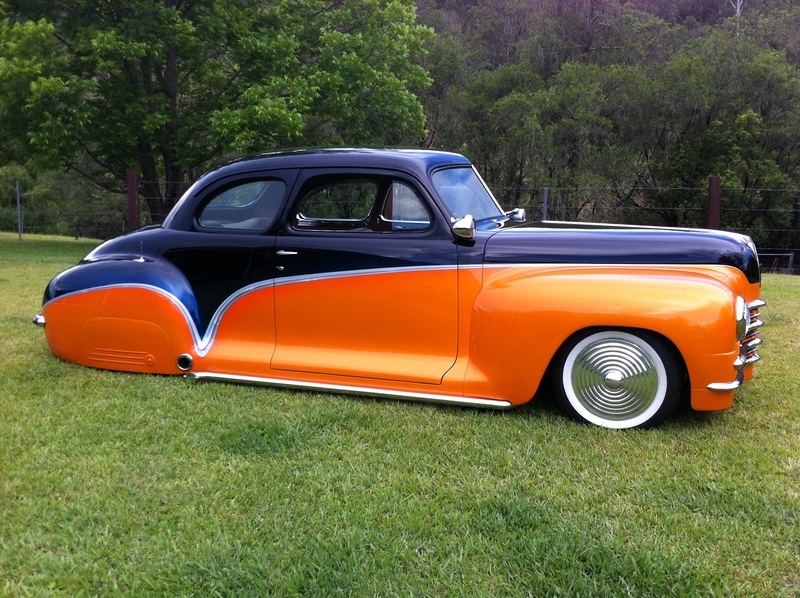 1946 PLYMOUTH DELUXE