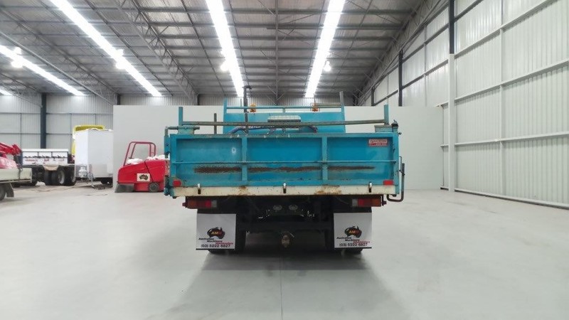 2006 FUSO Canter Canter Truck